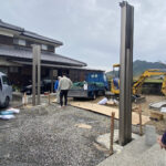 【多度津町Ｔ様邸】雑草対策＆駐車場工事｜カーポート柱を建て、駐車場や物置下の土間コンクリート打設 (株)カインズガーデン