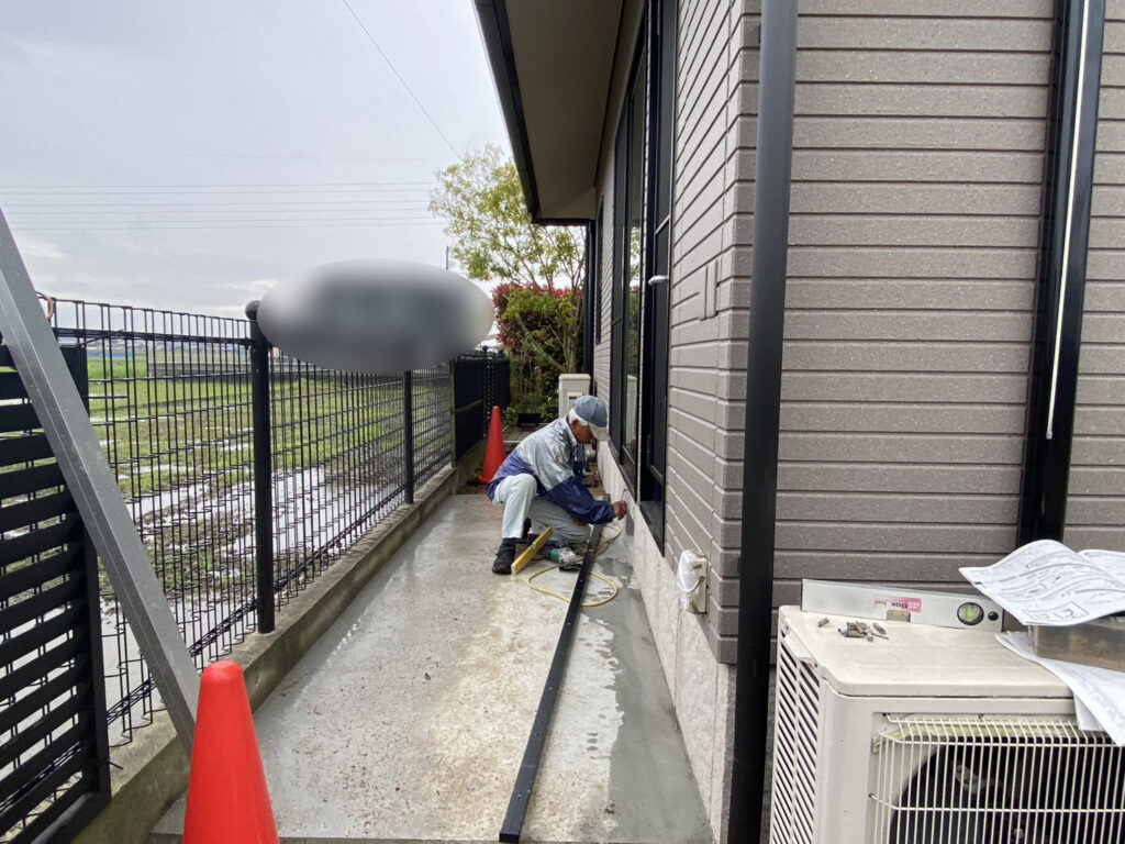 【三豊市Ａ様邸】サンルーム設置工事㊗完工｜風通し最高～✨プライバシー保護◎ 快適洗濯干し場完成 (株)カインズガーデン