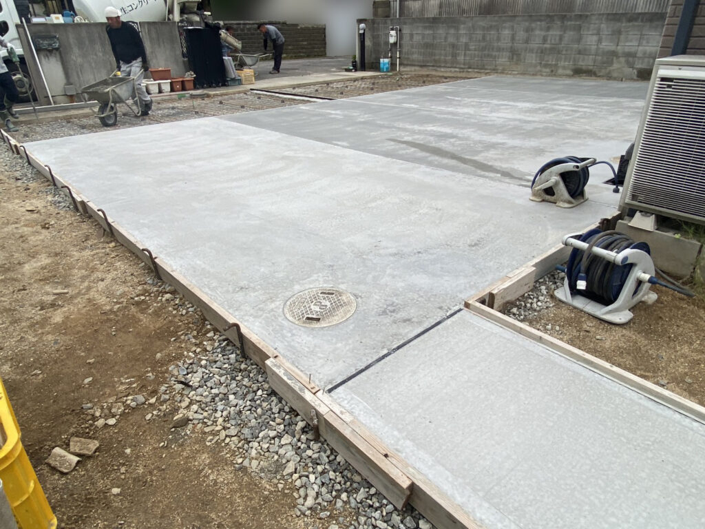 【坂出市Ｏ様邸】庭仕舞い工事｜計３回のコンクリート打設が無事完了✨今週中完工へのラストスパート (株)カインズガーデン