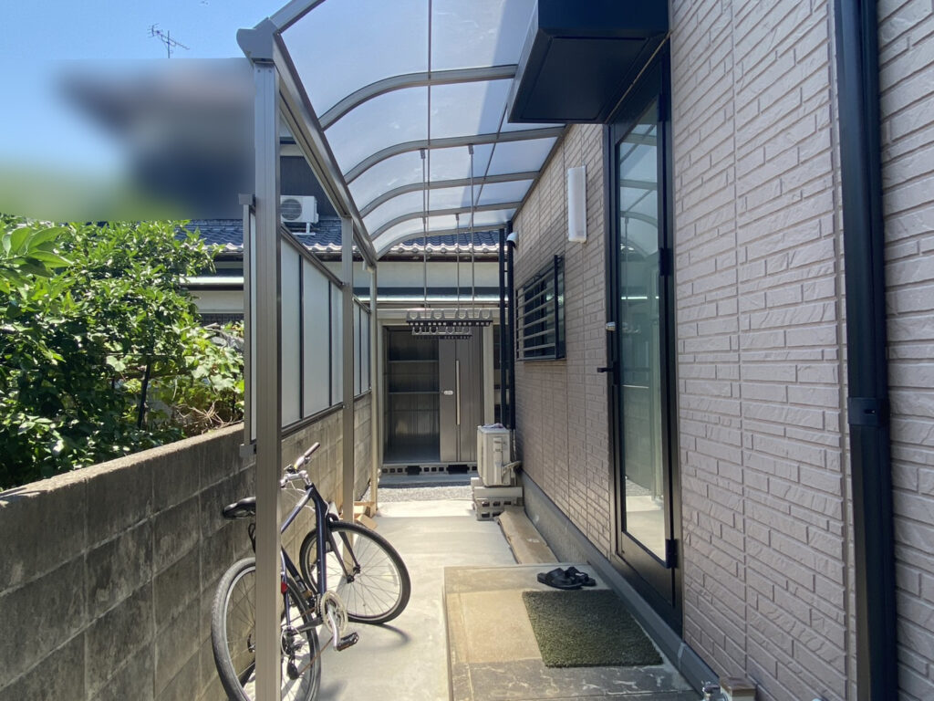 【坂出市Ｏ様邸】庭仕舞い工事㊗完工｜コンクリートのスッキリ広々駐車場完成！雑草対策もバッチリです (株)カインズガーデン