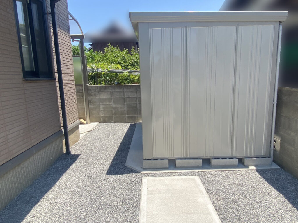 【坂出市Ｏ様邸】庭仕舞い工事㊗完工｜コンクリートのスッキリ広々駐車場完成！雑草対策もバッチリです (株)カインズガーデン