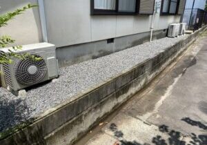【高松市Ａ様邸】お家周りの雑草や植栽スッキリ✨雑草対策工事㊗完工 (株)カインズガーデン｜香川県の庭リフォーム工事