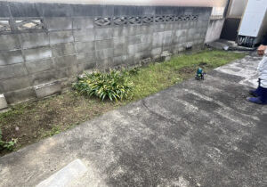 【綾川町ＳＩ様邸】「花壇をスッキリし草が生えないように」庭仕舞い着工⛑ (株)カインズガーデン｜香川県の庭リフォーム工事