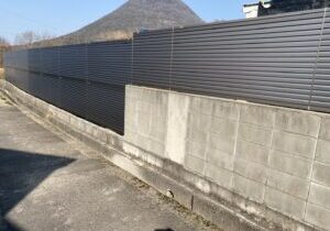 【丸亀市Ｈ様邸】目隠しフェンス工事㊗完工｜隙間最小フェンスでプライバシーが守られ快適です✨ (株)カインズガーデン